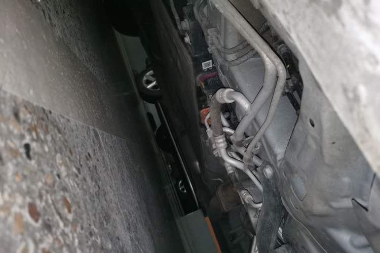 Used GAC Trumpchi E8 2024 Honor Series 2.0L Honor Edition Chassis Front Right