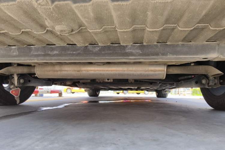 Used GAC Trumpchi E8 2024 Honor Series 2.0L Honor Edition Chassis Rear