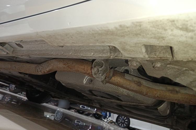 Used GAC Trumpchi E8 2024 Honor Series 2.0L Honor Edition Chassis Rear Left