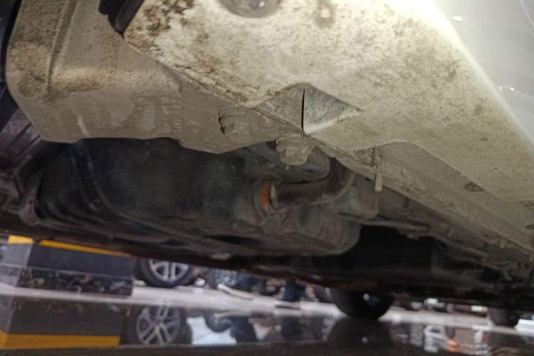 Used GAC Trumpchi E8 2024 Honor Series 2.0L Honor Edition Chassis Rear Right