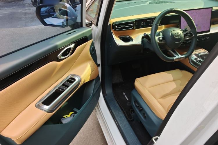 Used GAC Trumpchi E8 2024 Honor Series 2.0L Honor Edition Driver Seat