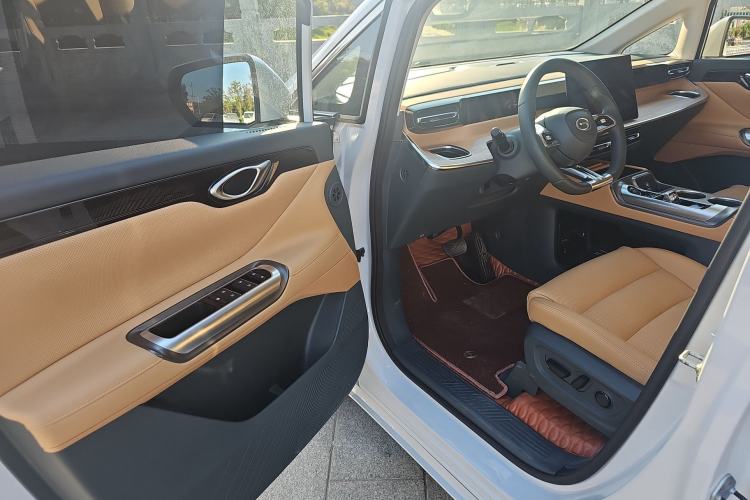 Used GAC Trumpchi E8 2024 Honor Series 2.0L Honor Edition Driver Seat