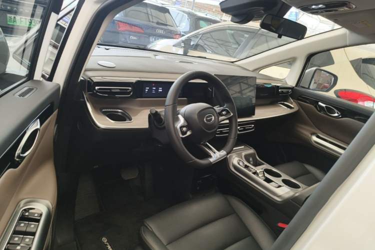 Used GAC Trumpchi E8 2024 Honor Series 2.0L Honor Edition Driver Seat