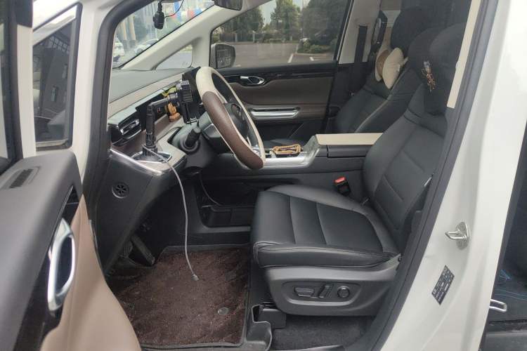Used GAC Trumpchi E8 2024 Honor Series 2.0L Honor Edition Driver Seat