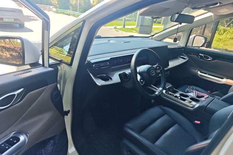 Used GAC Trumpchi E8 2024 Honor Series 2.0L Honor Edition Driver Seat