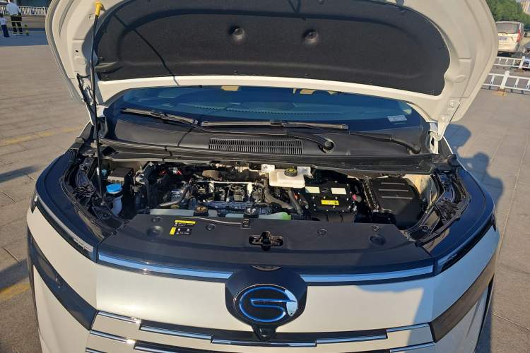 Used GAC Trumpchi E8 2024 Honor Series 2.0L Honor Edition Engine Bay