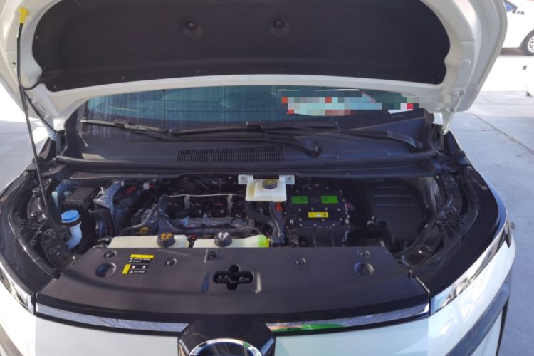 Used GAC Trumpchi E8 2024 Honor Series 2.0L Honor Edition Engine Bay
