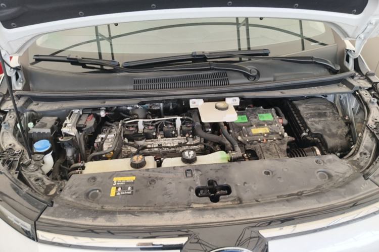 Used GAC Trumpchi E8 2024 Honor Series 2.0L Honor Edition Engine Bay