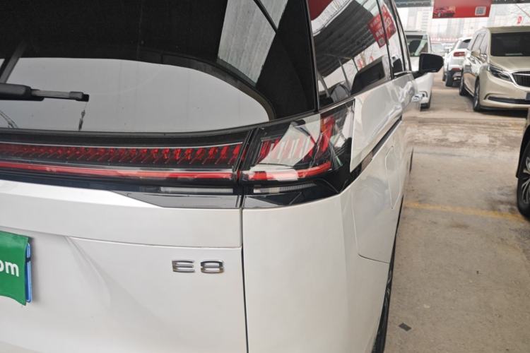 Used GAC Trumpchi E8 2024 Honor Series 2.0L Honor Edition Exterior 1