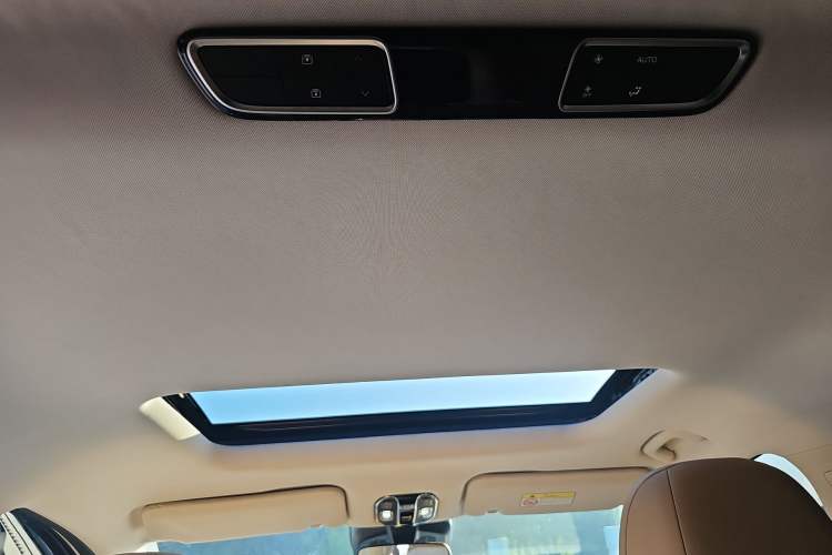 Used GAC Trumpchi E8 2024 Honor Series 2.0L Honor Edition Headliner