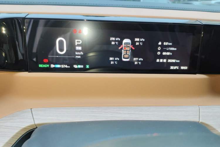 Used GAC Trumpchi E8 2024 Honor Series 2.0L Honor Edition Instrument Cluster