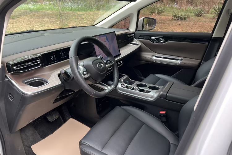 Used GAC Trumpchi E8 2024 Honor Series 2.0L Honor Edition Interior 1