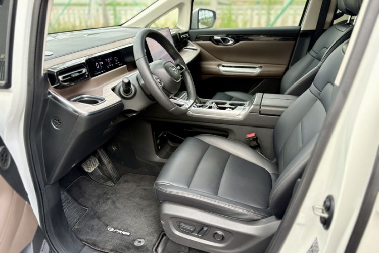 Used GAC Trumpchi E8 2024 Honor Series 2.0L Honor Edition Interior 2