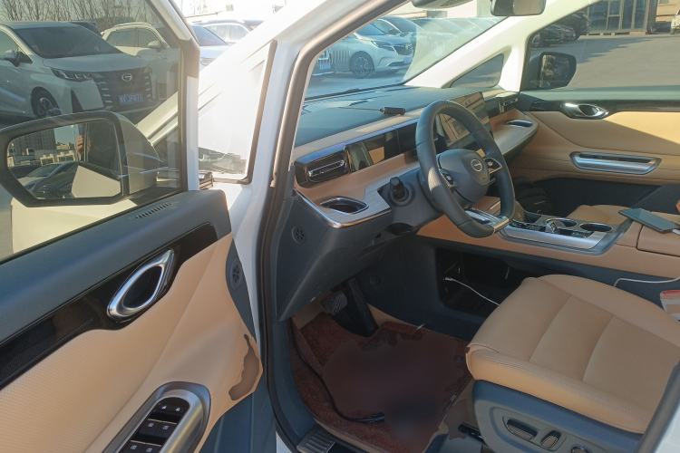 Used GAC Trumpchi E8 2024 Honor Series 2.0L Honor Edition Interior 3