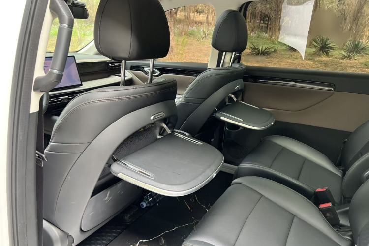 Used GAC Trumpchi E8 2024 Honor Series 2.0L Honor Edition Interior 3