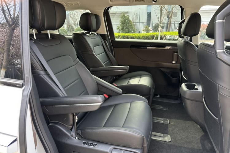 Used GAC Trumpchi E8 2024 Honor Series 2.0L Honor Edition Interior 4