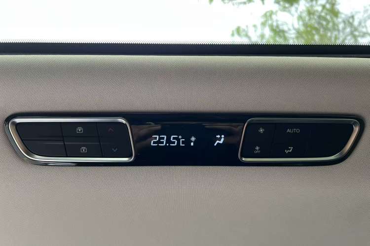 Used GAC Trumpchi E8 2024 Honor Series 2.0L Honor Edition Interior 5