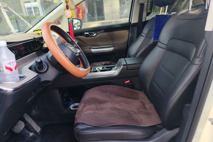 Used GAC Trumpchi E8 2024 Honor Series 2.0L Honor Edition Left Front Seat