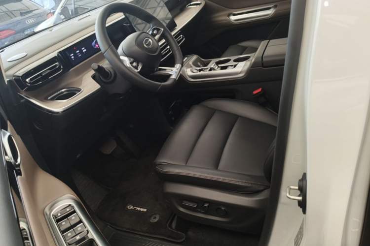 Used GAC Trumpchi E8 2024 Honor Series 2.0L Honor Edition Left Front Seat