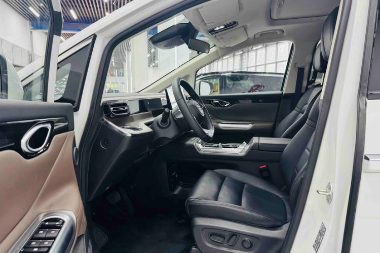 Used GAC Trumpchi E8 2024 Honor Series 2.0L Honor Edition Left Front Seat