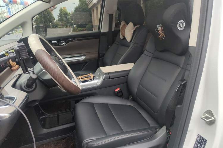 Used GAC Trumpchi E8 2024 Honor Series 2.0L Honor Edition Left Front Seat
