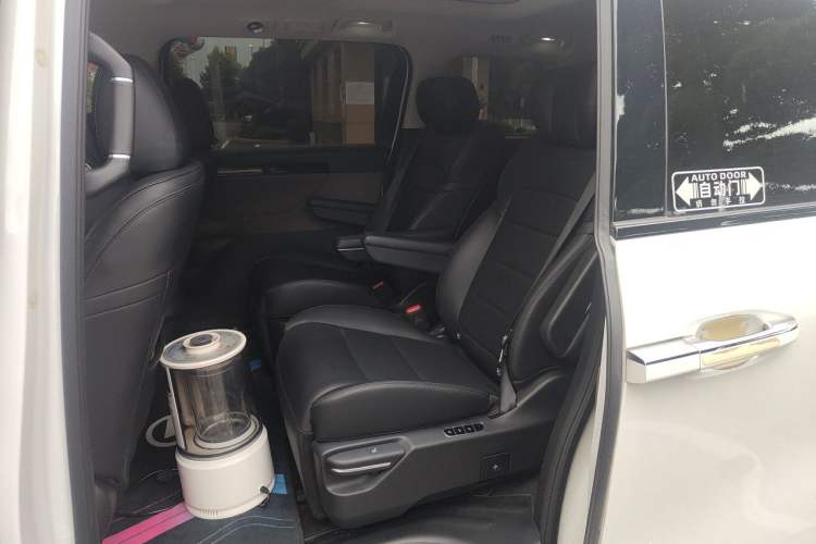 Used GAC Trumpchi E8 2024 Honor Series 2.0L Honor Edition Left Rear Seat