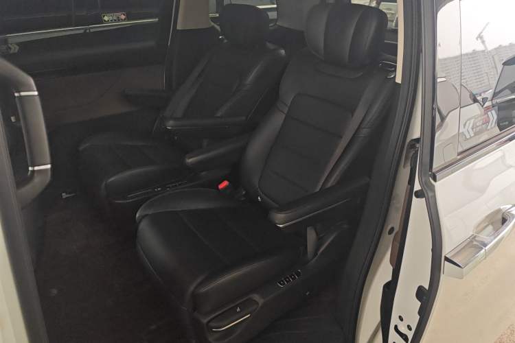 Used GAC Trumpchi E8 2024 Honor Series 2.0L Honor Edition Left Rear Seat