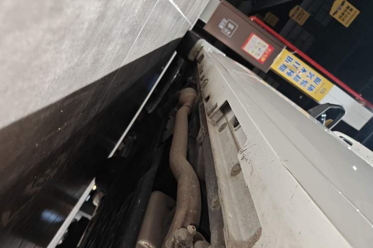 Used GAC Trumpchi E8 2024 Honor Series 2.0L Honor Edition Left Side Sill