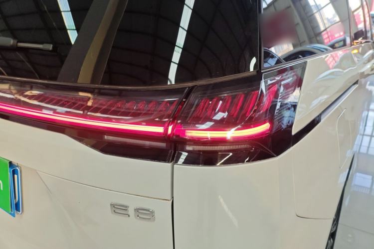 Used GAC Trumpchi E8 2024 Honor Series 2.0L Honor Edition Right Rear Taillight