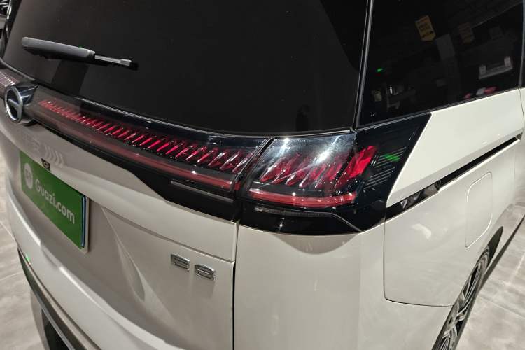 Used GAC Trumpchi E8 2024 Honor Series 2.0L Honor Edition Right Rear Taillight