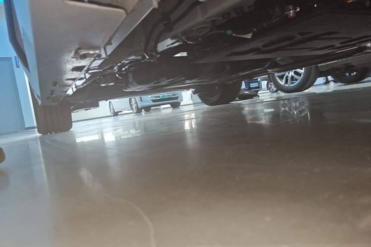 Used GAC Trumpchi E8 2024 Honor Series 2.0L Honor Edition Right Side Sill
