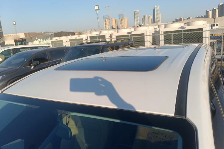 Used GAC Trumpchi E8 2024 Honor Series 2.0L Honor Edition Roof