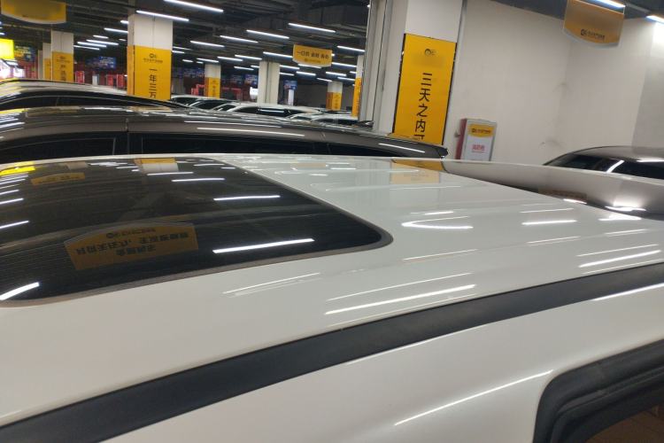 Used GAC Trumpchi E8 2024 Honor Series 2.0L Honor Edition Roof