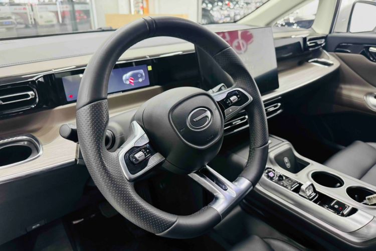 Used GAC Trumpchi E8 2024 Honor Series 2.0L Honor Edition Steering Wheel