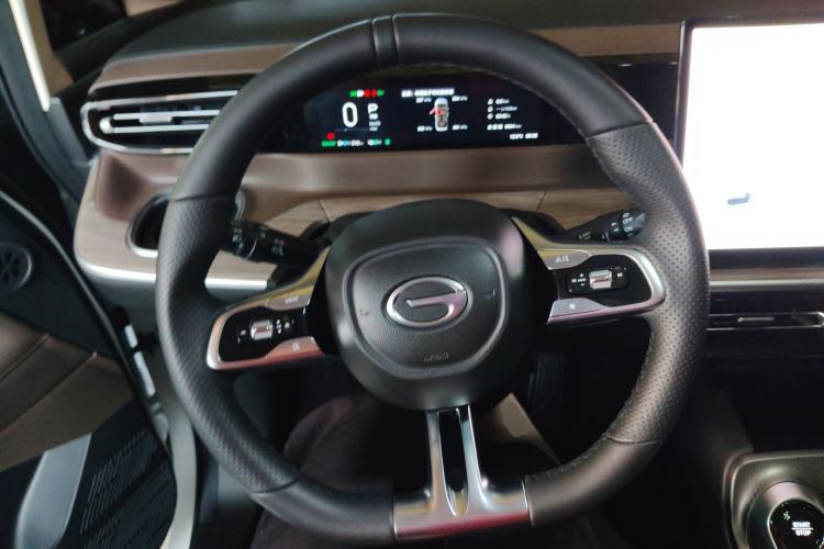 Used GAC Trumpchi E8 2024 Honor Series 2.0L Honor Edition Steering Wheel
