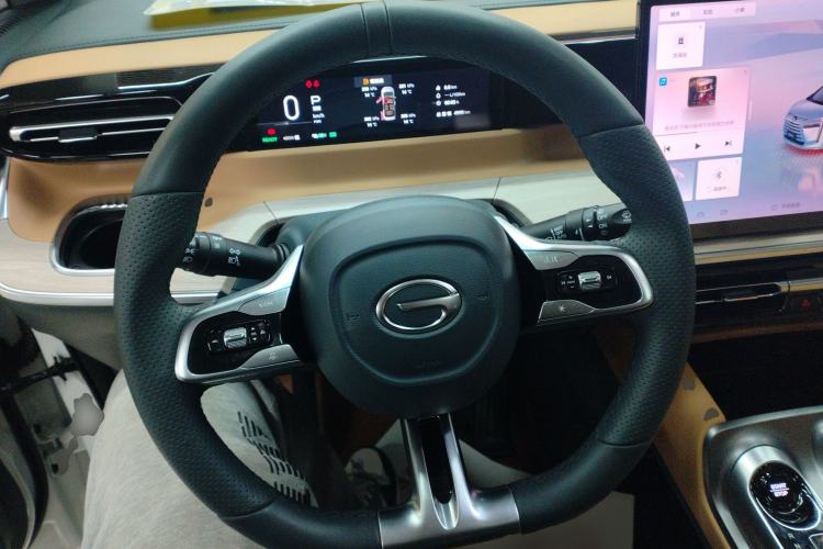 Used GAC Trumpchi E8 2024 Honor Series 2.0L Honor Edition Steering Wheel