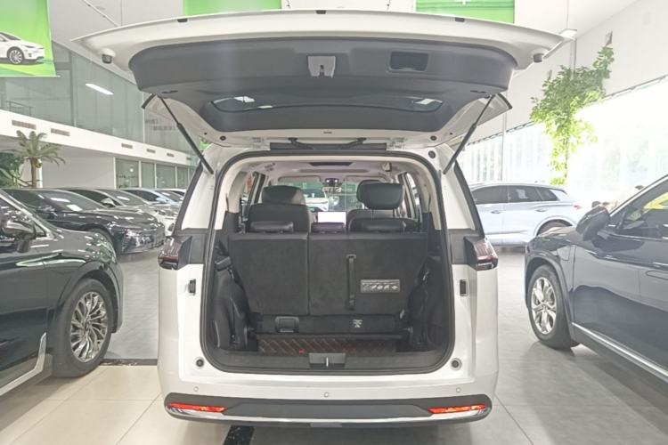 Used GAC Trumpchi E8 2024 Honor Series 2.0L Smart Edition Trunk