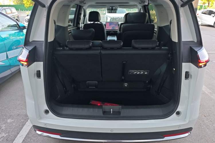 Used GAC Trumpchi E8 2024 Honor Series 2.0L Honor Edition Trunk