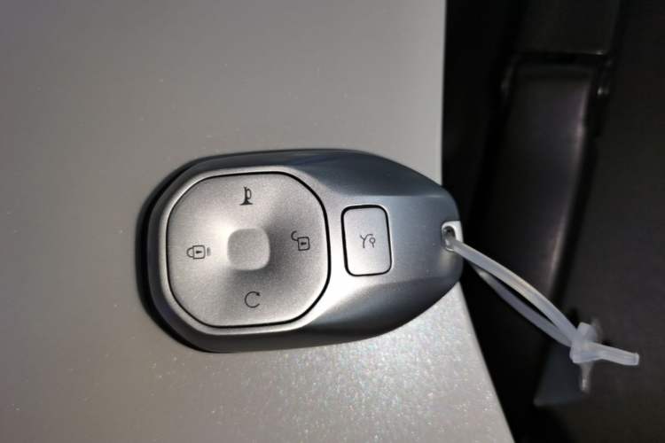 Used GAC Trumpchi E8 2024 Honor Series 2.0L Smart Edition Vehicle Key