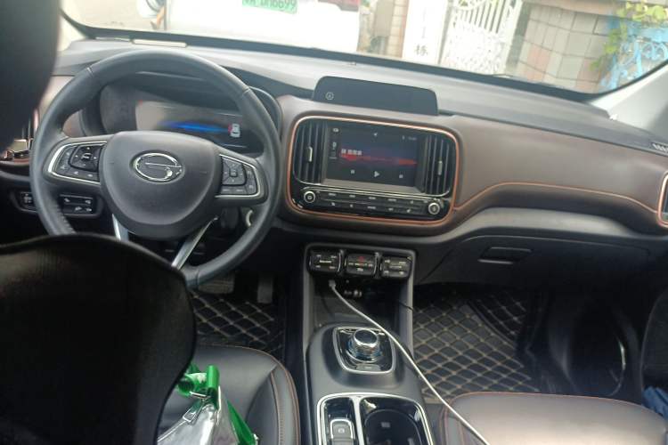 Used GAC Trumpchi GE3 2017 310 Prestige Edition Center Console