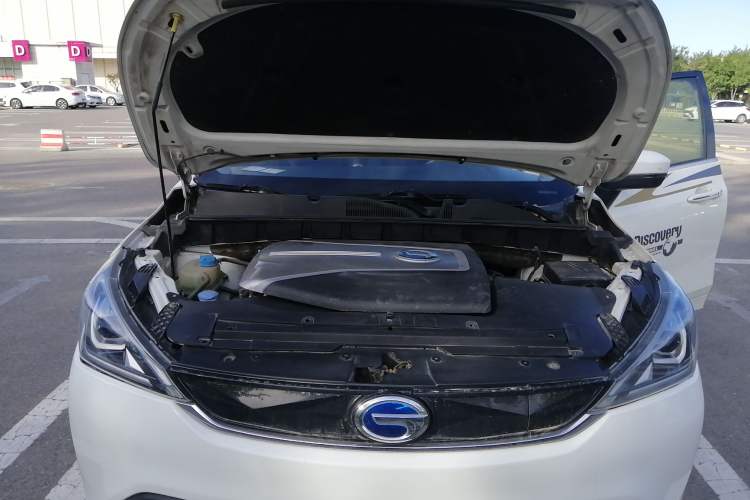 Used GAC Trumpchi GE3 2017 310 Smart Edition Engine Bay