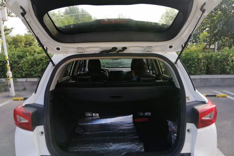 Used GAC Trumpchi GE3 2017 310 Smart Edition Trunk