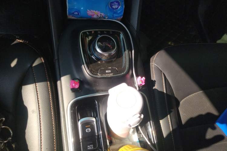 Used GAC Trumpchi GE3 2018 530 Internet Enjoyment Version Gear Lever