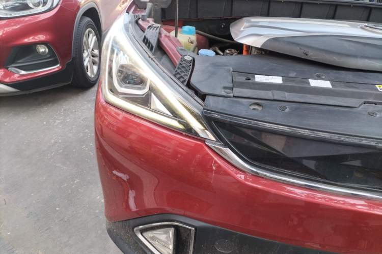 Used GAC Trumpchi GE3 2018 530 Internet Premium Edition Right Front Headlight