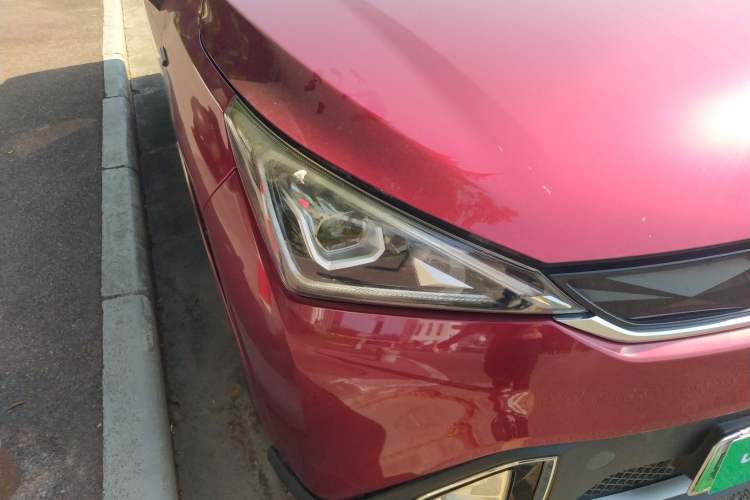 Used GAC Trumpchi GE3 2018 530 Internet Enjoyment Version Right Front Headlight