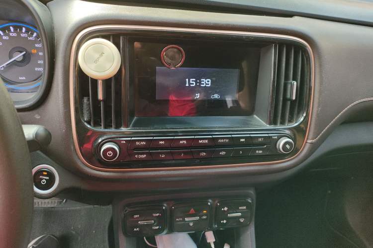 Used GAC Trumpchi GE3 2018 530 Enjoy Edition Audio And AC Panel