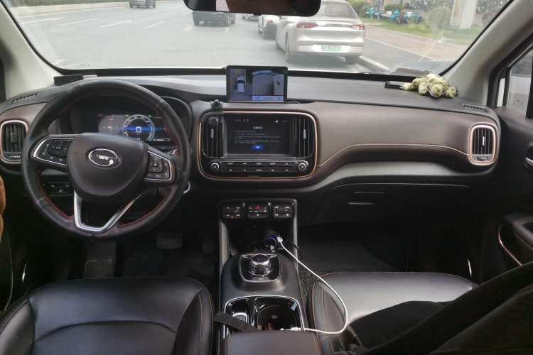 Used GAC Trumpchi GE3 2018 530 Internet Enjoyment Version Center Console
