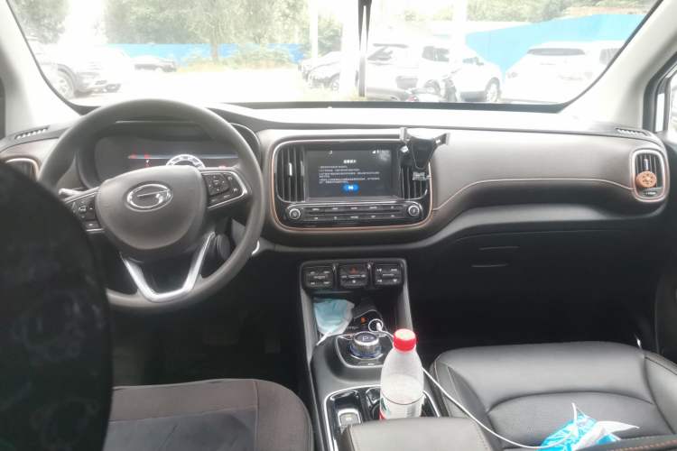Used GAC Trumpchi GE3 2018 530 Internet Enjoyment Version Center Console