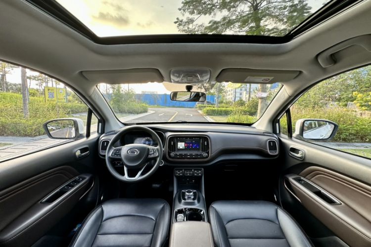 Used GAC Trumpchi GE3 2018 530 Internet Enjoyment Version Interior 2