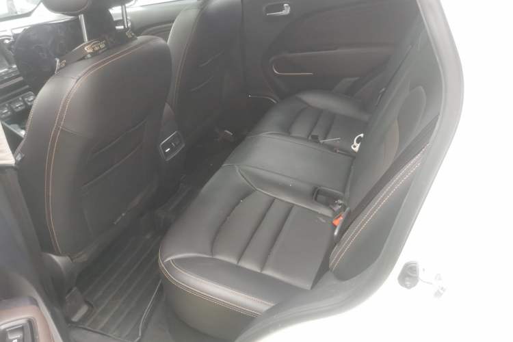 Used GAC Trumpchi GE3 2018 530 Internet Enjoyment Version Left Rear Seat
